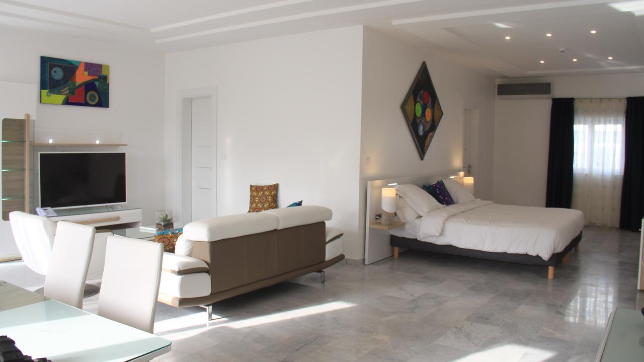 Hôtel Ahoefa King Salomon Garden Lomé Exterior foto