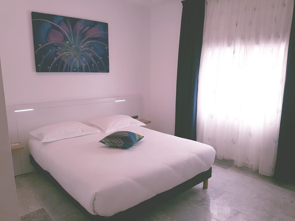 Hôtel Ahoefa King Salomon Garden Lomé Exterior foto
